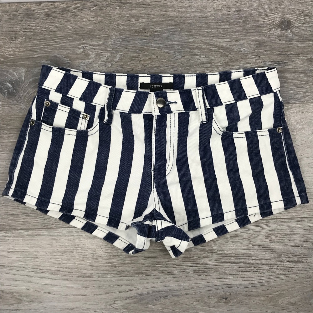 Forever 21 blue white stripe denim shorts